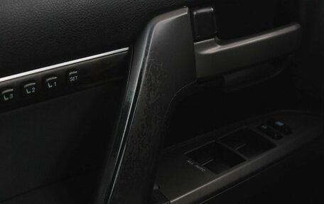 Toyota Land Cruiser 200, 2008 год, 2 950 000 рублей, 27 фотография
