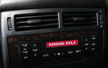 Toyota Land Cruiser 200, 2008 год, 2 950 000 рублей, 31 фотография