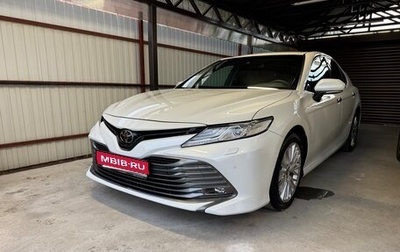 Toyota Camry, 2020 год, 3 180 000 рублей, 1 фотография