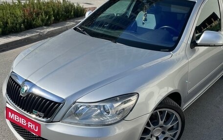 Skoda Octavia RS, 2012 год, 1 570 000 рублей, 2 фотография