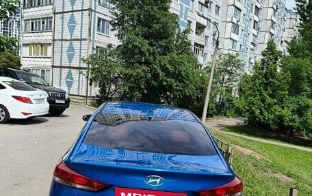 Hyundai Elantra VI рестайлинг, 2017 год, 1 550 000 рублей, 5 фотография