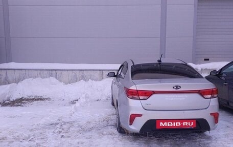 KIA Rio IV, 2019 год, 850 000 рублей, 2 фотография
