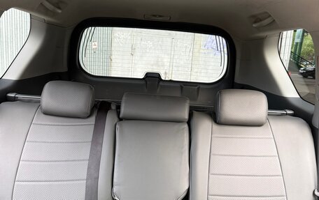 Toyota Land Cruiser Prado 150 рестайлинг 2, 2011 год, 2 650 000 рублей, 9 фотография