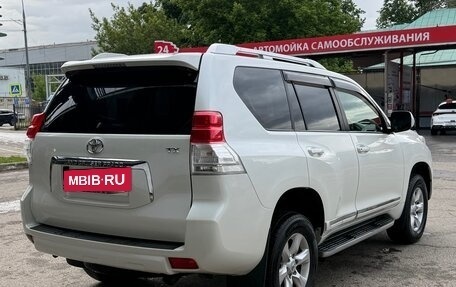 Toyota Land Cruiser Prado 150 рестайлинг 2, 2011 год, 2 650 000 рублей, 10 фотография