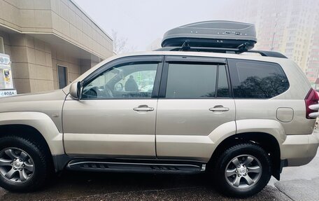 Toyota Land Cruiser Prado 120 рестайлинг, 2002 год, 2 600 000 рублей, 4 фотография