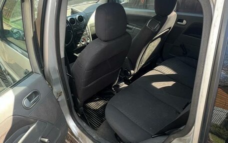 Ford Fusion I, 2002 год, 250 000 рублей, 2 фотография