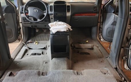 Toyota Land Cruiser Prado 120 рестайлинг, 2002 год, 2 600 000 рублей, 35 фотография