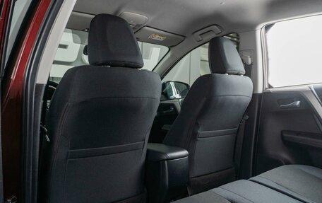 Toyota RAV4, 2018 год, 2 299 070 рублей, 11 фотография