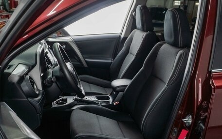 Toyota RAV4, 2018 год, 2 299 070 рублей, 10 фотография