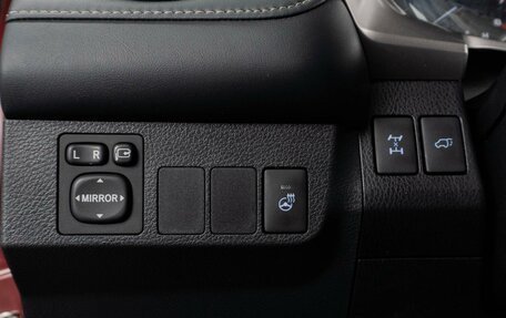 Toyota RAV4, 2018 год, 2 299 070 рублей, 19 фотография
