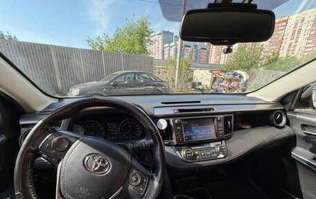 Toyota RAV4, 2016 год, 2 550 000 рублей, 6 фотография
