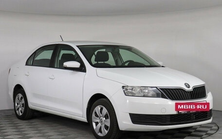 Skoda Rapid I, 2018 год, 939 000 рублей, 4 фотография