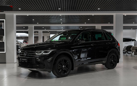 Volkswagen Tiguan II, 2022 год, 3 490 000 рублей, 1 фотография