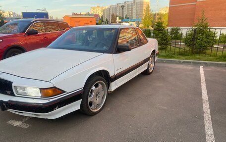 Buick Regal III, 1989 год, 550 000 рублей, 7 фотография