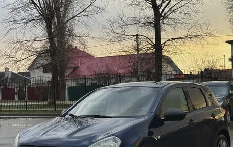 Nissan Qashqai, 2008 год, 700 000 рублей, 3 фотография