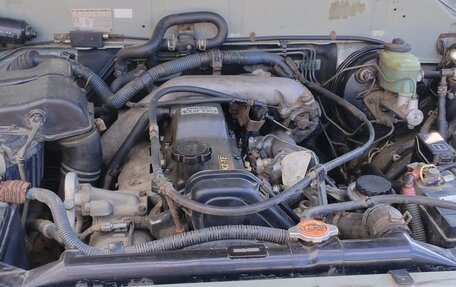 Toyota Land Cruiser Prado 90 рестайлинг, 2000 год, 650 000 рублей, 9 фотография