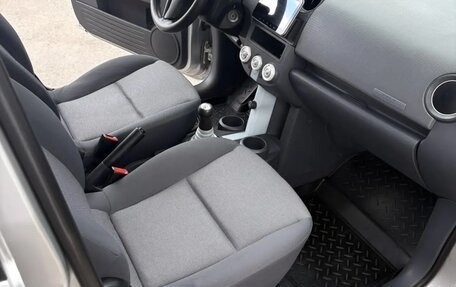 Mitsubishi Colt VI рестайлинг, 2006 год, 420 000 рублей, 8 фотография