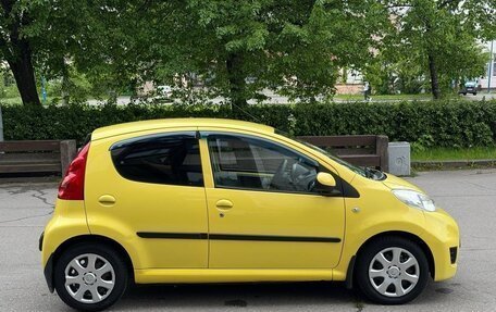 Peugeot 107 I рестайлинг, 2009 год, 385 000 рублей, 4 фотография