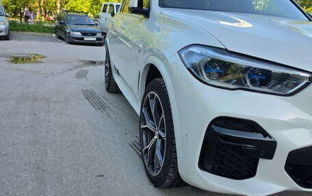 BMW X5, 2021 год, 9 600 000 рублей, 2 фотография