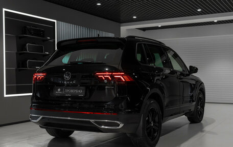 Volkswagen Tiguan II, 2022 год, 3 490 000 рублей, 5 фотография