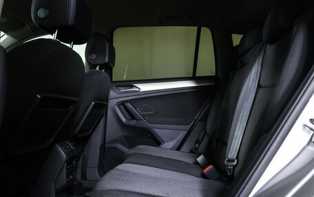 Volkswagen Tiguan II, 2020 год, 2 550 000 рублей, 12 фотография