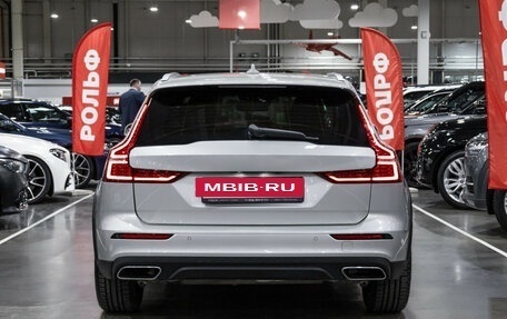 Volvo V60 Cross Country II, 2020 год, 3 549 898 рублей, 10 фотография