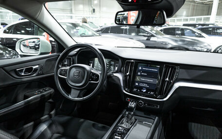 Volvo V60 Cross Country II, 2020 год, 3 549 898 рублей, 19 фотография