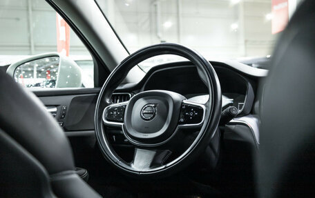 Volvo V60 Cross Country II, 2020 год, 3 549 898 рублей, 20 фотография