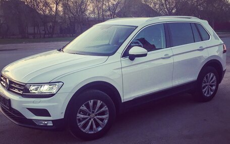Volkswagen Tiguan II, 2017 год, 1 550 000 рублей, 1 фотография