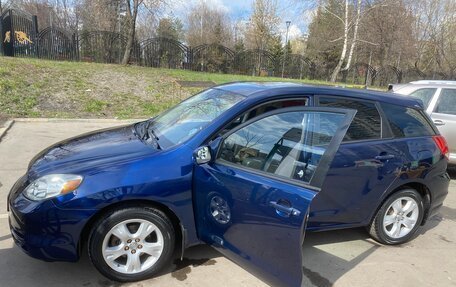 Toyota Matrix, 2002 год, 590 000 рублей, 2 фотография