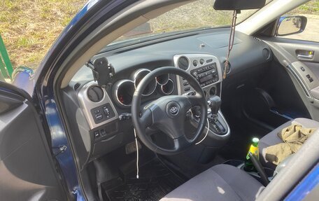 Toyota Matrix, 2002 год, 590 000 рублей, 8 фотография