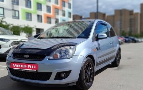 Ford Fiesta, 2006 год, 370 000 рублей, 2 фотография