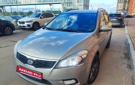 KIA cee'd I рестайлинг, 2011 год, 800 000 рублей, 2 фотография