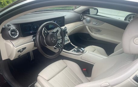 Mercedes-Benz E-Класс, 2018 год, 4 800 000 рублей, 5 фотография