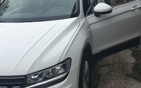 Volkswagen Tiguan II, 2017 год, 1 550 000 рублей, 3 фотография
