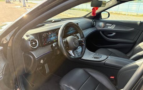 Mercedes-Benz E-Класс, 2021 год, 5 250 000 рублей, 11 фотография