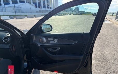 Mercedes-Benz E-Класс, 2021 год, 5 250 000 рублей, 19 фотография