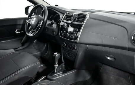 Renault Sandero II рестайлинг, 2019 год, 989 000 рублей, 18 фотография