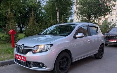 Renault Sandero II рестайлинг, 2016 год, 869 000 рублей, 1 фотография