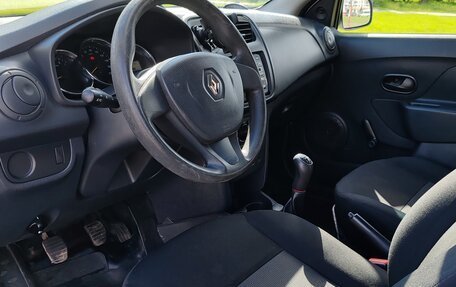 Renault Logan II, 2016 год, 475 000 рублей, 7 фотография