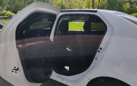 Renault Logan II, 2016 год, 475 000 рублей, 6 фотография