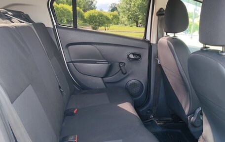 Renault Logan II, 2016 год, 475 000 рублей, 16 фотография