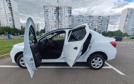 Renault Logan II, 2016 год, 475 000 рублей, 21 фотография