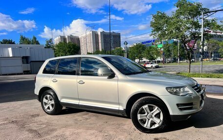 Volkswagen Touareg III, 2009 год, 2 000 000 рублей, 3 фотография