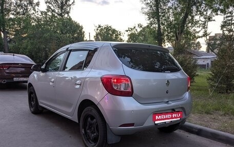 Renault Sandero II рестайлинг, 2016 год, 869 000 рублей, 6 фотография