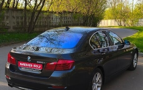 BMW 5 серия, 2014 год, 1 950 000 рублей, 2 фотография
