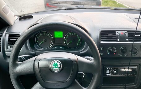 Skoda Fabia II, 2011 год, 760 000 рублей, 10 фотография