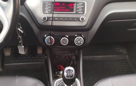 KIA Rio III рестайлинг, 2015 год, 1 200 000 рублей, 9 фотография