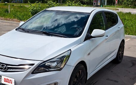Hyundai Solaris II рестайлинг, 2014 год, 750 000 рублей, 6 фотография