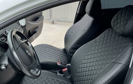 Hyundai Solaris II рестайлинг, 2014 год, 750 000 рублей, 10 фотография